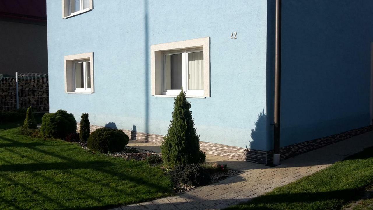 Brezno - 2 Izbovy Apartman Exteriör bild