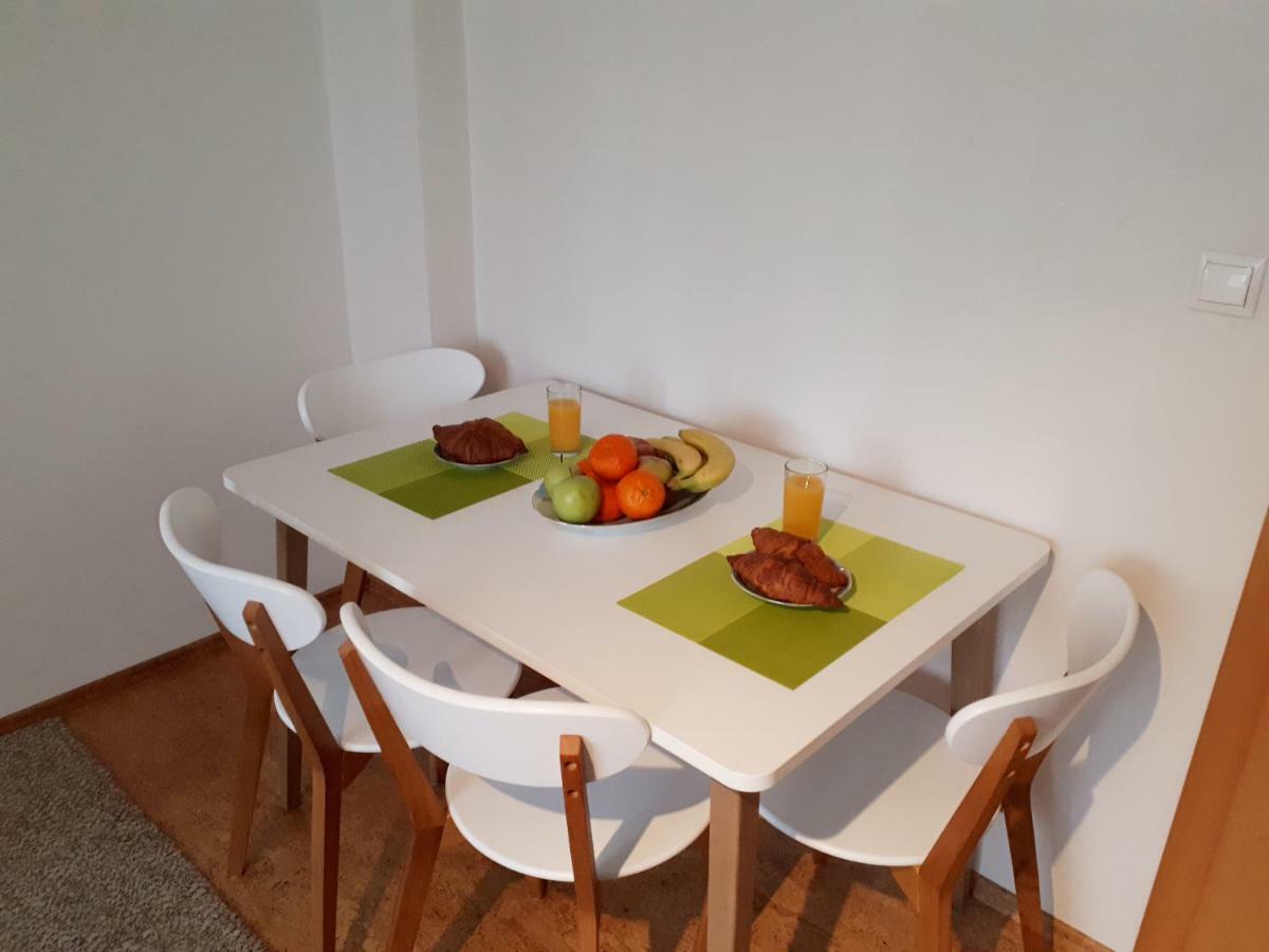 Brezno - 2 Izbovy Apartman Exteriör bild